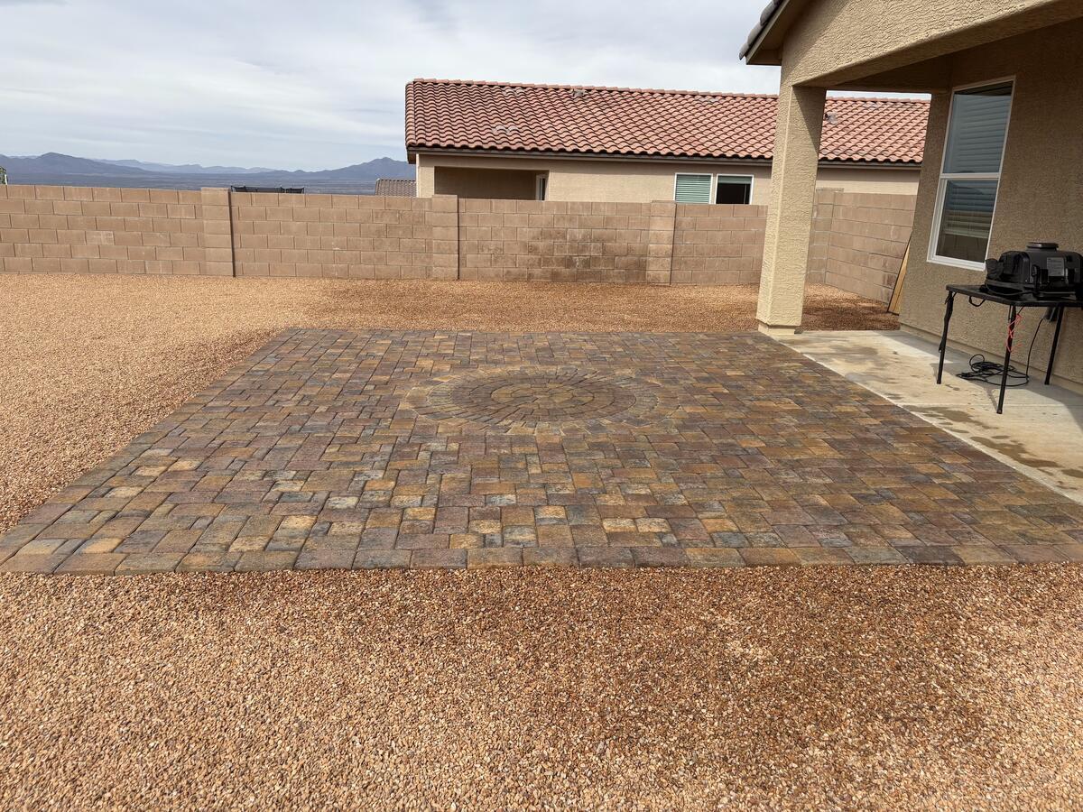 tan-house-backyard-paver-patio-2